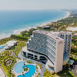 Aquamarine Beachfront Resort & Spa Cam Ranh